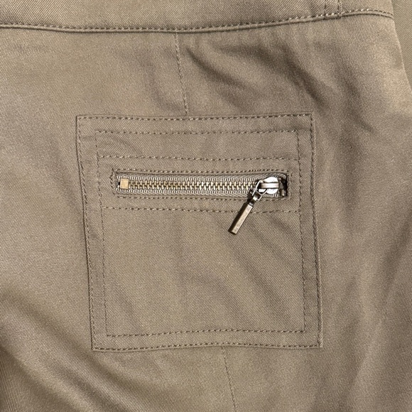 EUC Functional Bebe Khaki Utility Pants with Cute Details - Picture 2 of 9